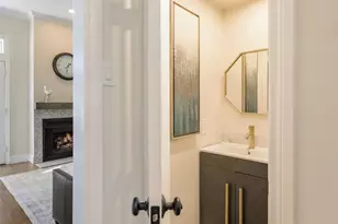 3605 Brown St, Dallas, TX 75219 - Photo 6