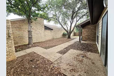 2215 Winter Sunday Way, Arlington, TX 76012 - Photo 10