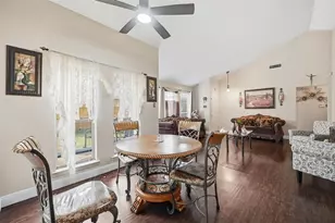 201 Lone Pine Ct, Fort Worth, TX 76108 - Photo 4