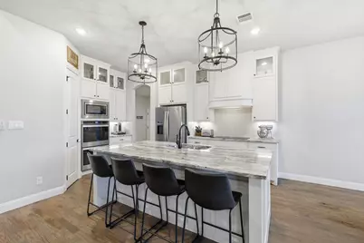 235 Columbia Court, Springtown, TX 76082 - Photo 12