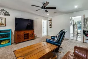 1406 Vine St, Bridgeport, TX 76426 - Photo 2