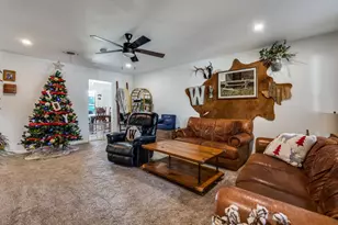 1406 Vine St, Bridgeport, TX 76426 - Photo 2