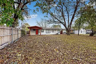 2430 Bluffton Dr, Dallas, TX 75228 - Photo 36