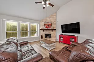 199 Mark Ln, Princeton, TX 75407 - Photo 12