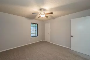 917 Bucknell Dr, Arlington, TX 76012 - Photo 24