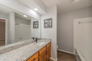 917 Bucknell Dr, Arlington, TX 76012 - Photo 32