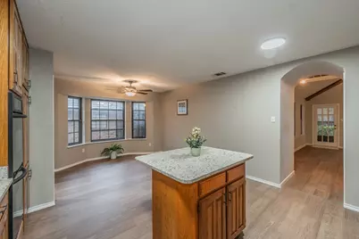 917 Bucknell Drive, Arlington, TX 76012 - Photo 14