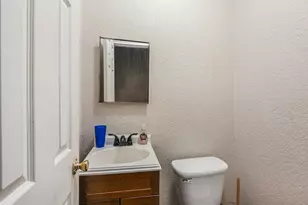 116 Nottingham Cir, Bridgeport, TX 76426 - Photo 20