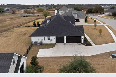 2904 Terrytown Drive, Ennis, TX 75119 - Photo 4