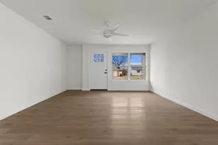 4031 Mehalia Dr, Dallas, TX 75241 - Photo 6