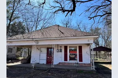 2235 Bonham Street, Paris, TX 75460 - Photo 1