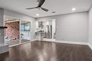 7306 Blackwillow Ln, Dallas, TX 75249 - Photo 8