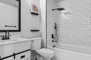 7306 Blackwillow Ln, Dallas, TX 75249 - Photo 18