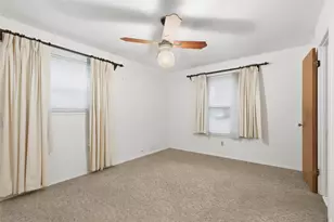 214 Jill Ann Dr, Burleson, TX 76028 - Photo 16