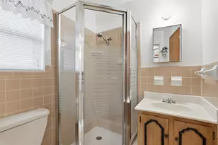 214 Jill Ann Dr, Burleson, TX 76028 - Photo 18