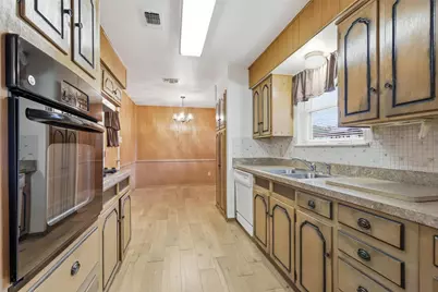 214 Jill Ann Drive, Burleson, TX 76028 - Photo 12