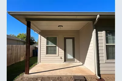 929 S Montgomery Street, Sherman, TX 75090 - Photo 14