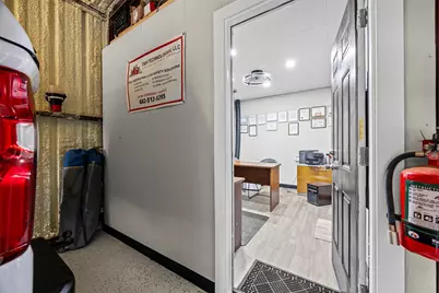 112 Saddle Hills Road, Burleson, TX 76028 - Photo 32