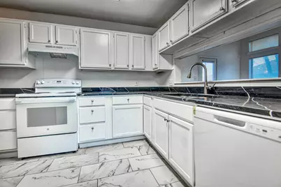 807 Wind Brooke Drive, Arlington, TX 76001 - Photo 8