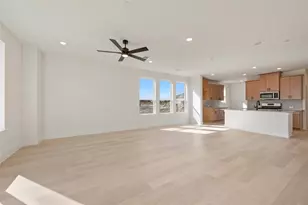 9601 Dahlia Blvd, Mesquite, TX 75126 - Photo 4