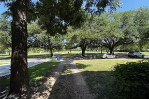 4610 Victor St, Dallas, TX 75246 - Photo 10