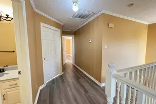 2108 Arbor Creek Dr, Carrollton, TX 75010 - Photo 10