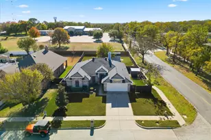 3200 Peakview Dr, Corinth, TX 76210 - Photo 40