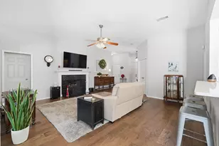 3200 Peakview Dr, Corinth, TX 76210 - Photo 16