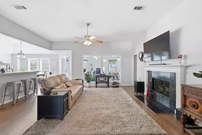 3200 Peakview Drive, Corinth, TX 76210 - Photo 2