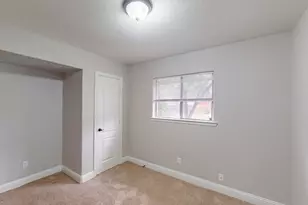 3842 Commonwealth Dr, Garland, TX 75043 - Photo 32