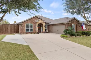 1395 Waters Edge Dr, Rockwall, TX 75087 - Photo 1