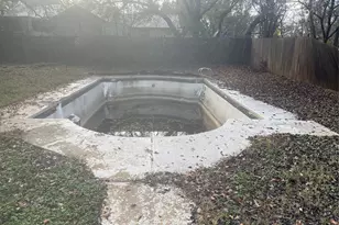 201 S Hillcrest Ave, Eastland, TX 76448 - Photo 16