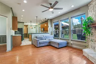 10702 Augusta Ln, Rowlett, TX 75089 - Photo 6