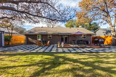 11147 Paddock Circle, Dallas, TX 75238 - Photo 24