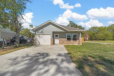 2406 Beecha Street, Greenville, TX 75401 - Photo 1