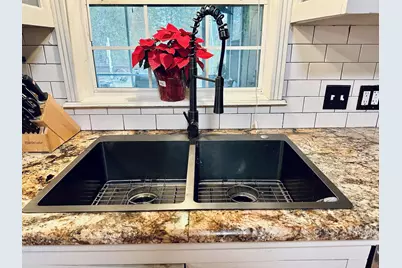 2702 W 2nd Avenue, Corsicana, TX 75110 - Photo 10