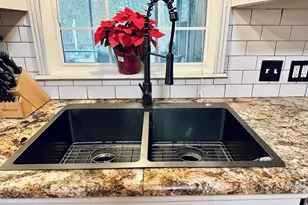 2702 W 2nd Ave, Corsicana, TX 75110 - Photo 10