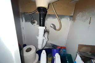 3705 S Littlejohn Ave, Fort Worth, TX 76105 - Photo 18