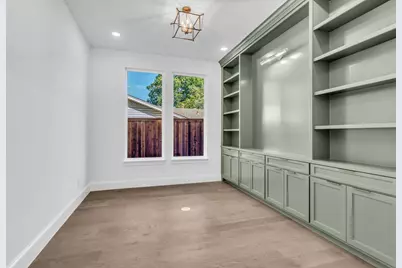 14626 Southern Pines Drive, Farmers Branch, TX 75234 - Photo 4