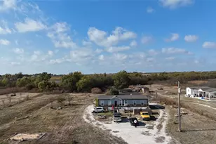 596 Hcr 1350 W, Hillsboro, TX 76645 - Photo 1
