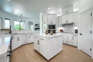 12809 Day Break Trail, Burleson, TX 76028 - Photo 10