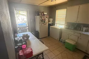 4305 Carmel Ave, Fort Worth, TX 76119 - Photo 6