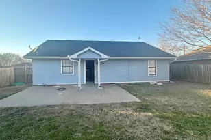 2105 Melody Cir, Kaufman, TX 75142 - Photo 18