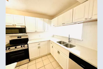 3 Cedar Lane, Bedford, TX 76021 - Photo 6