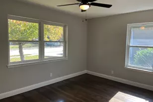 741 14th St, Grand Prairie, TX 75050 - Photo 22