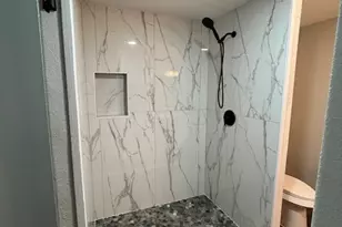 741 14th St, Grand Prairie, TX 75050 - Photo 28