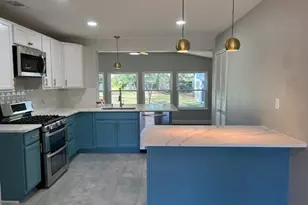 741 14th St, Grand Prairie, TX 75050 - Photo 6