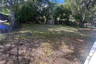 1722 Proctor Dr, Grand Prairie, TX 75051 - Photo 36