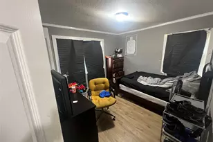 1722 Proctor Dr, Grand Prairie, TX 75051 - Photo 20
