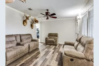 2748 Timberline Drive, Fort Worth, TX 76119 - Photo 8